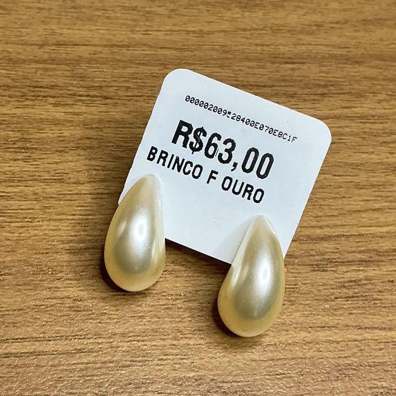 Brinco gota perolada