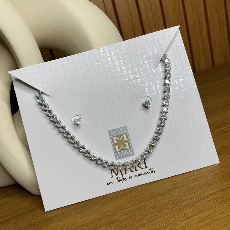 Conjunto riviera com ponto de luz
