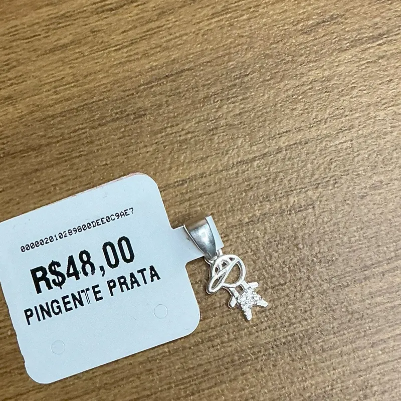 Pingente menina