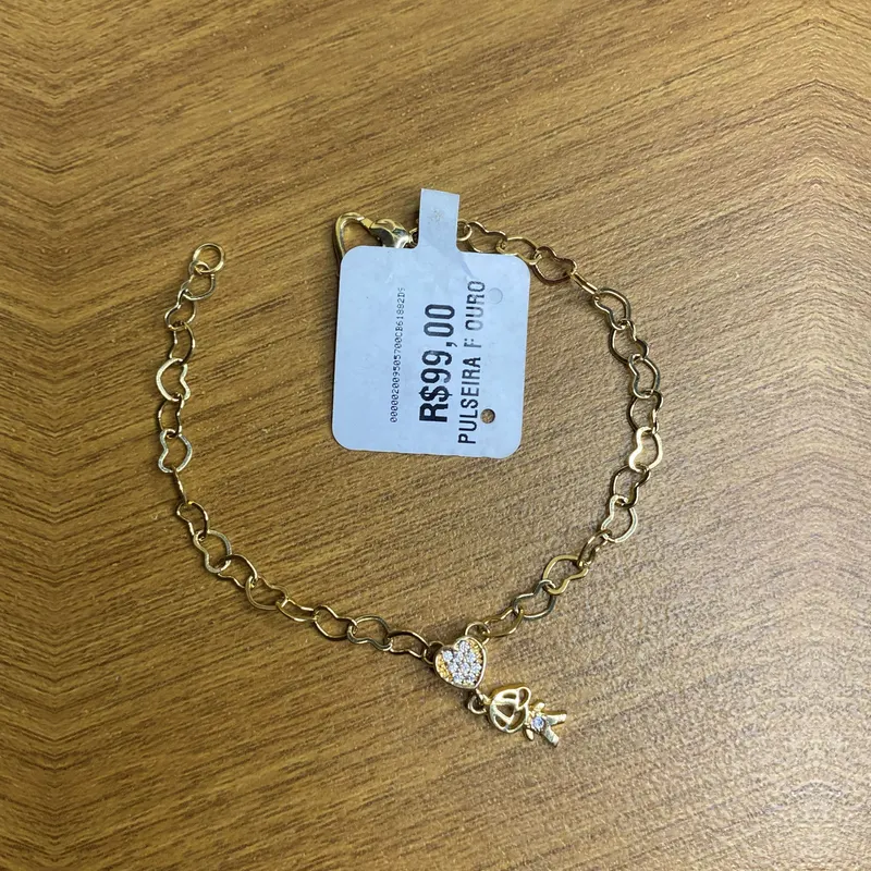 Pulseira elos de coração com pingentes
